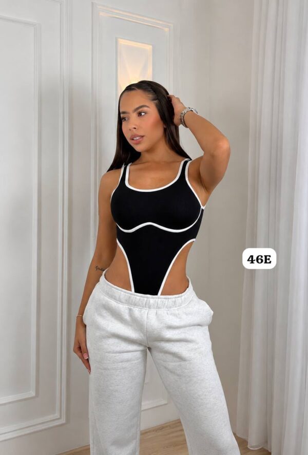 body_negro_blanco_1084x1600 BODY COSTILLERO