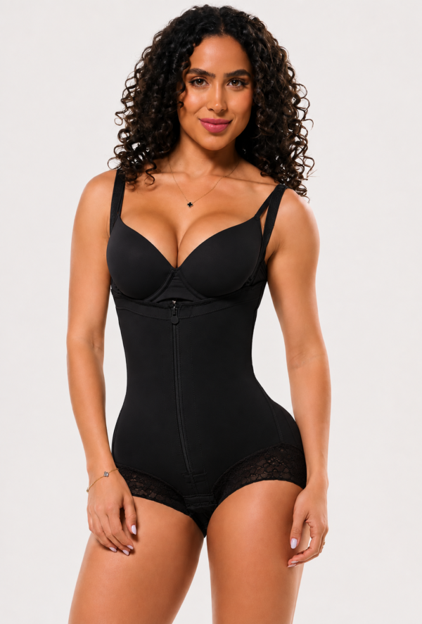 ChatGPT Image 30 sept 2026, 02_34_22 p.m. Faja Strapless con Cremallera tanga + Gel Moldea 120ml